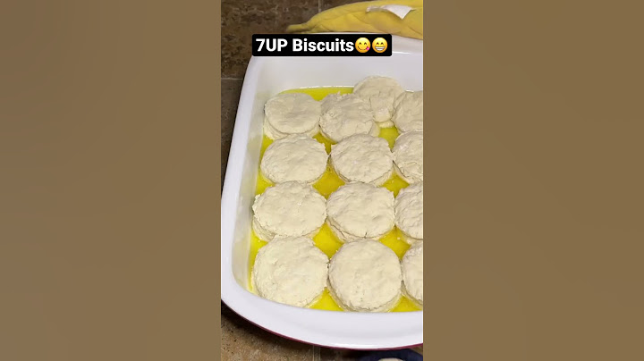 These 7UP biscuits are so dang good!! #shorts #biscuits #easyrecipe #4ingredients