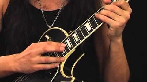 Dorain Tapping Lick With Pentatonic Scales - Shred Guitar Lesson
