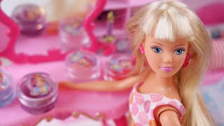 Barbie Doll Makeup Set And Hair and egg surprise for her child