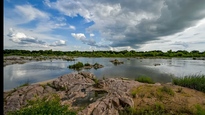 303 W Riverside Dr | Brenda Schneider