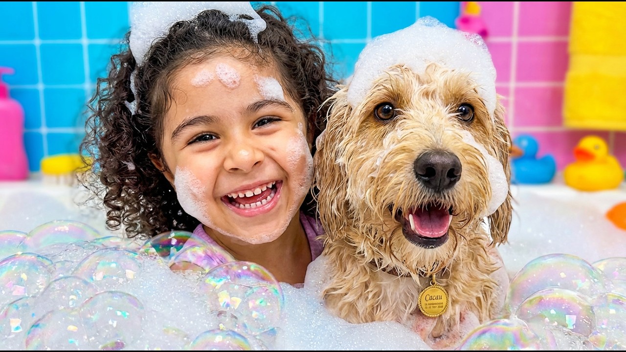 Dando banho na minha cachorrinha Cacau