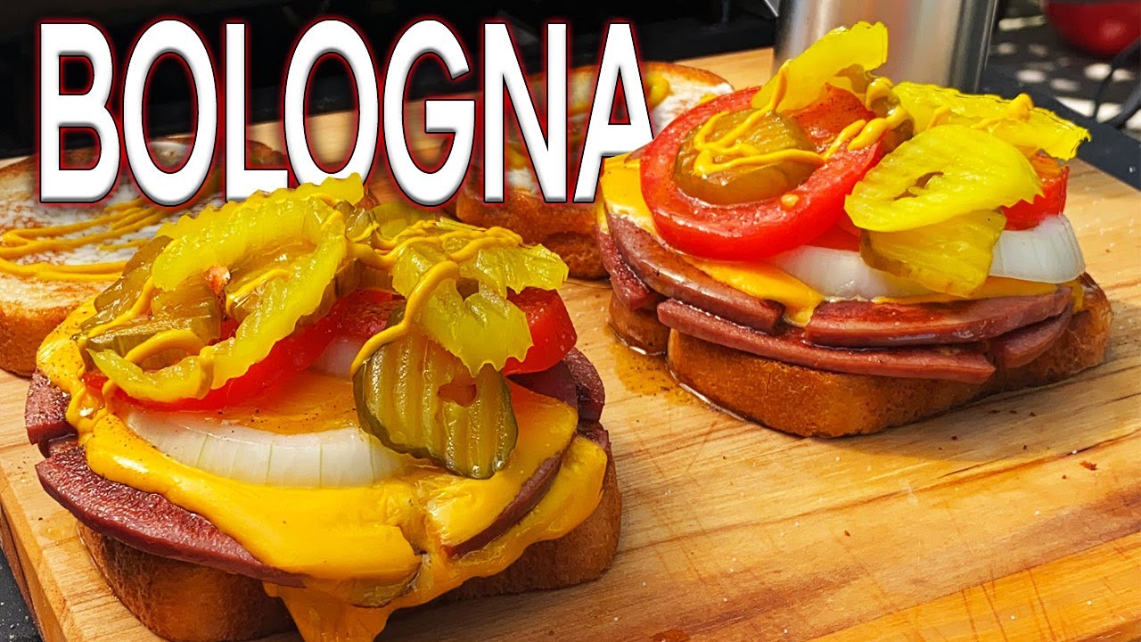 HOW TO MAKE AMAZING FRIED BOLOGNA ON THE BLACKSTONE GRIDDLE! DELI STYLE SANDWICH
