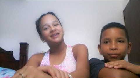 PREGUNTAS ESTUPIDAS CON MI PRIMO |Veronica Peña