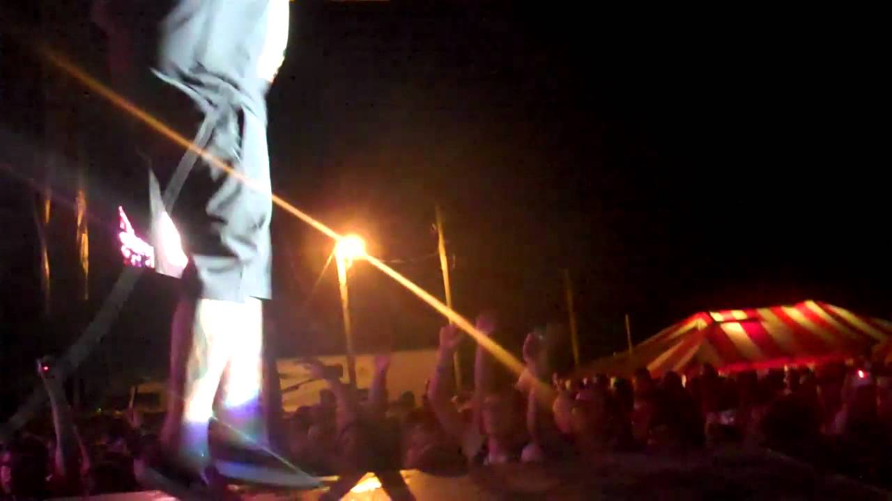 P.O.D. Boom live - YouTube