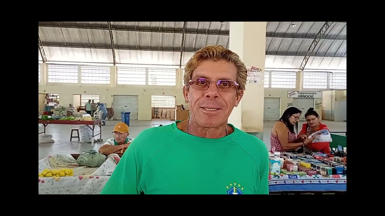 Feira do mercado público em Sumé 