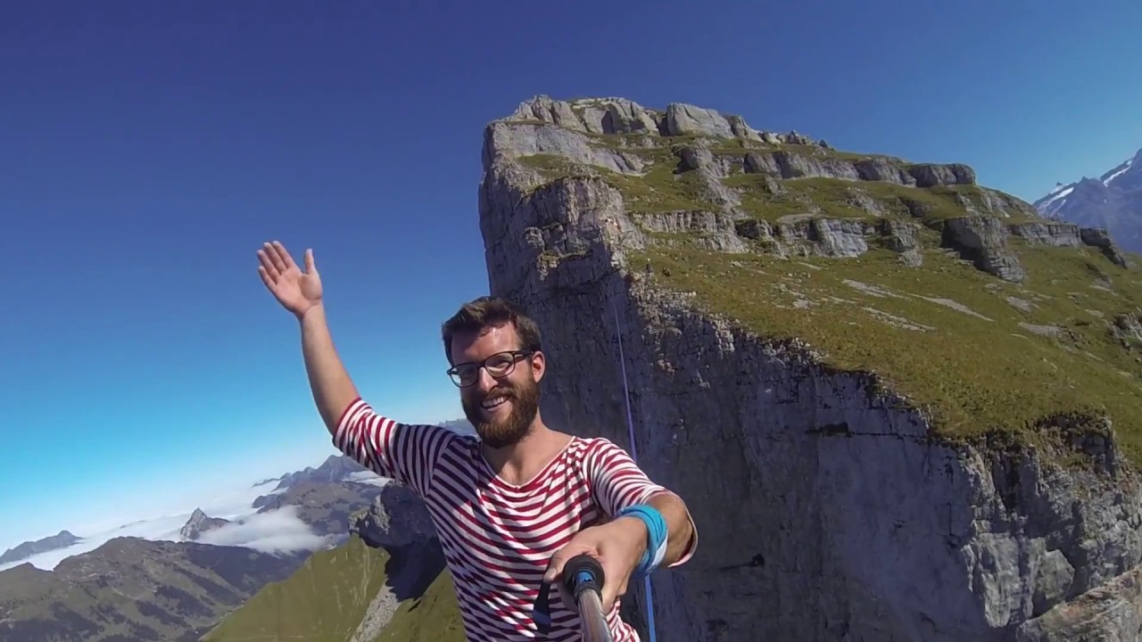 325m long highline between tour d'Ai and tour de Mayen