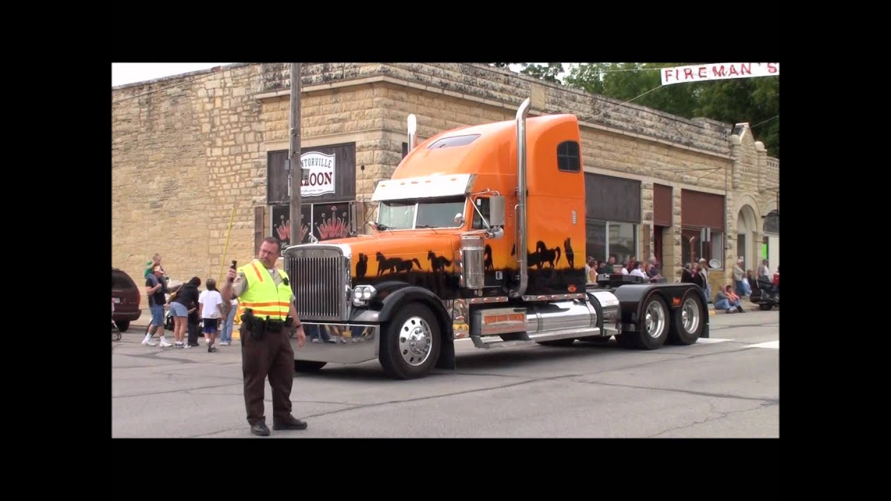 Ultimate USA Truck Convoy Parade  YouTube
