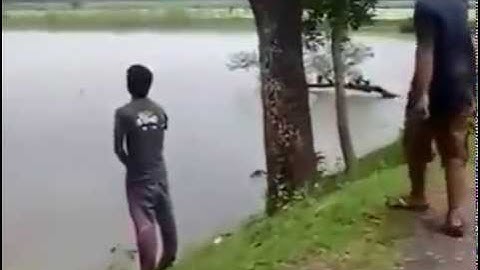 Clip troll bạn và cái kết bất ngờ - Không cười không lấy tiền | Video hài