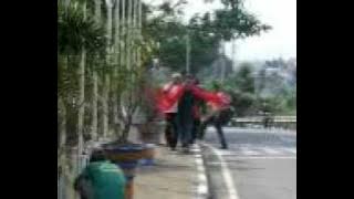 Jangan menyerah (parody)