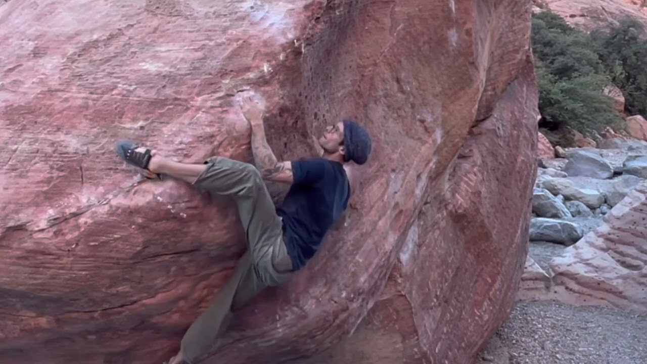Tailpipe, V9. Red Rocks