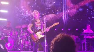 Keith Urban at American Family Amphitheater  - Brown Eyes Baby