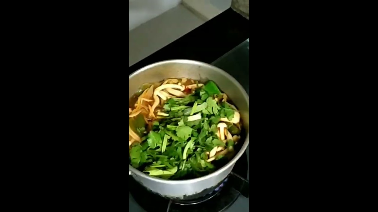 Tom Yum Mushrooms Soup Vegan + Low Sodium Recipe. (Serves 2) ต้มยำเห็ดน้ำโลโซเดียมจ้า