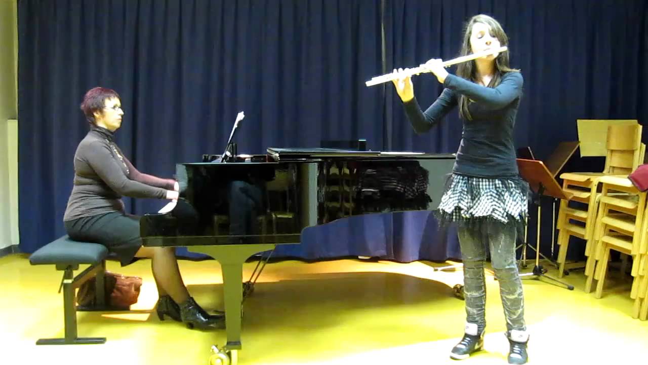 Allegretto by Benjamin Godard performed by Živa Kesič Flute YouTube
