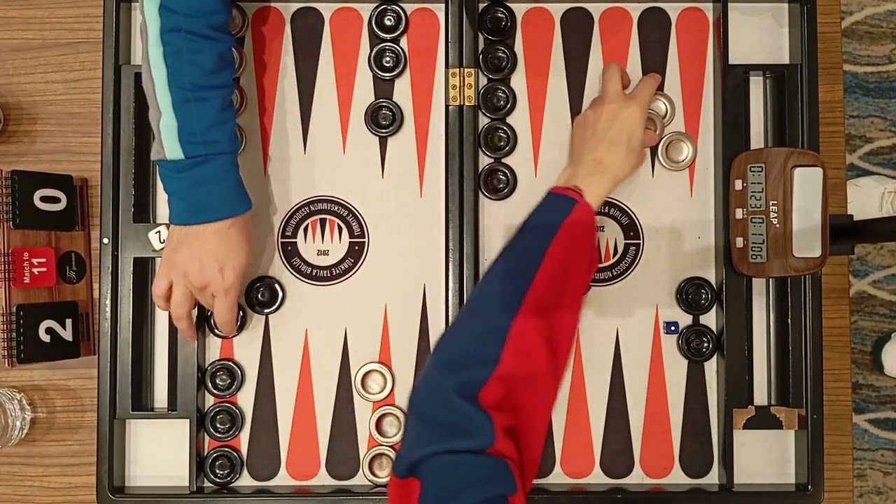 Burak Çulhacı G2 (bottom/golden) -Hakan Çınal M1(top/black) TTB Radisson Blu Open Super Jackpot Semi