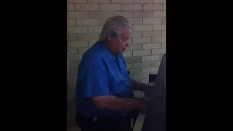 Jerry Clement (Daddy) singing June 19, 2011