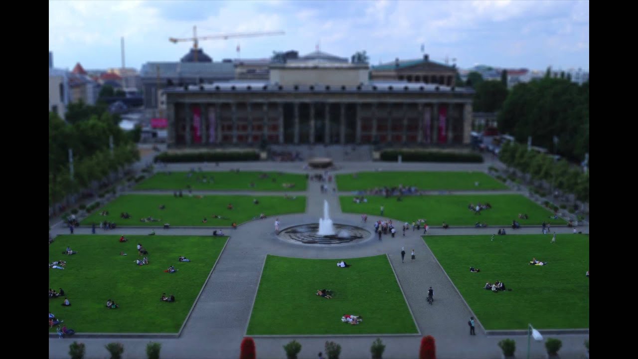 Tilt Shift Time Lapse Berlin