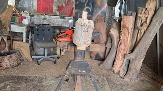 Live chainsaw small punkin carving assembly line 😁
