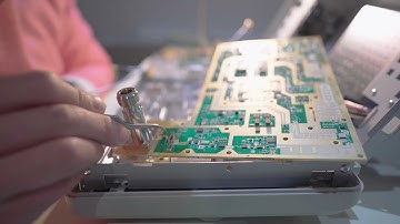 How to fix the RF front end input of a spectrum analyzer