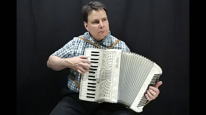Certified Pre-Owned Accordion: Enrico Roselli