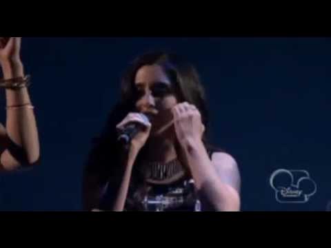 Fifth Harmony performing ''Miss Movin' On'' Live at the Radio Disney Music Awards 2014