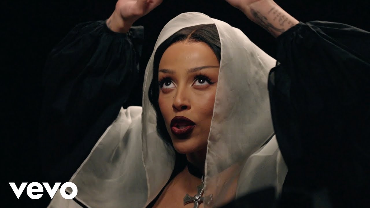 LISA - Born Again (Visualizer) ft. Doja Cat, RAYE LISA - Born Again (Visualizer) ft. Doja Cat, RAYE