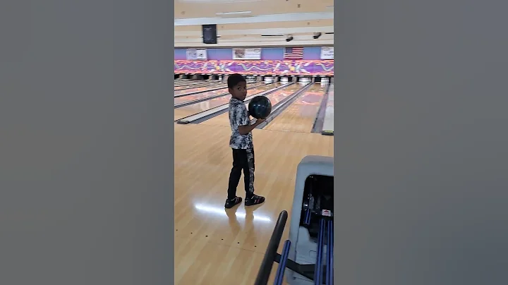 little  Sumpter on grand tour Bowling   Champ