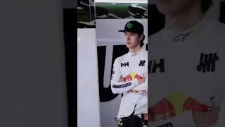 比赛日 𝗗𝗔𝗬 2 💚😎 CGT2026#YIBO85xCGT26R1RACE2#YIBO85_GT3Racer #YIBO85 #85RACING#WangYibo #หวังอี้ป๋อ #王一博