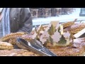 프랑스의 케익 갈레트 데 루아, French cake-lovers tuck in to 'Galette des Rois'