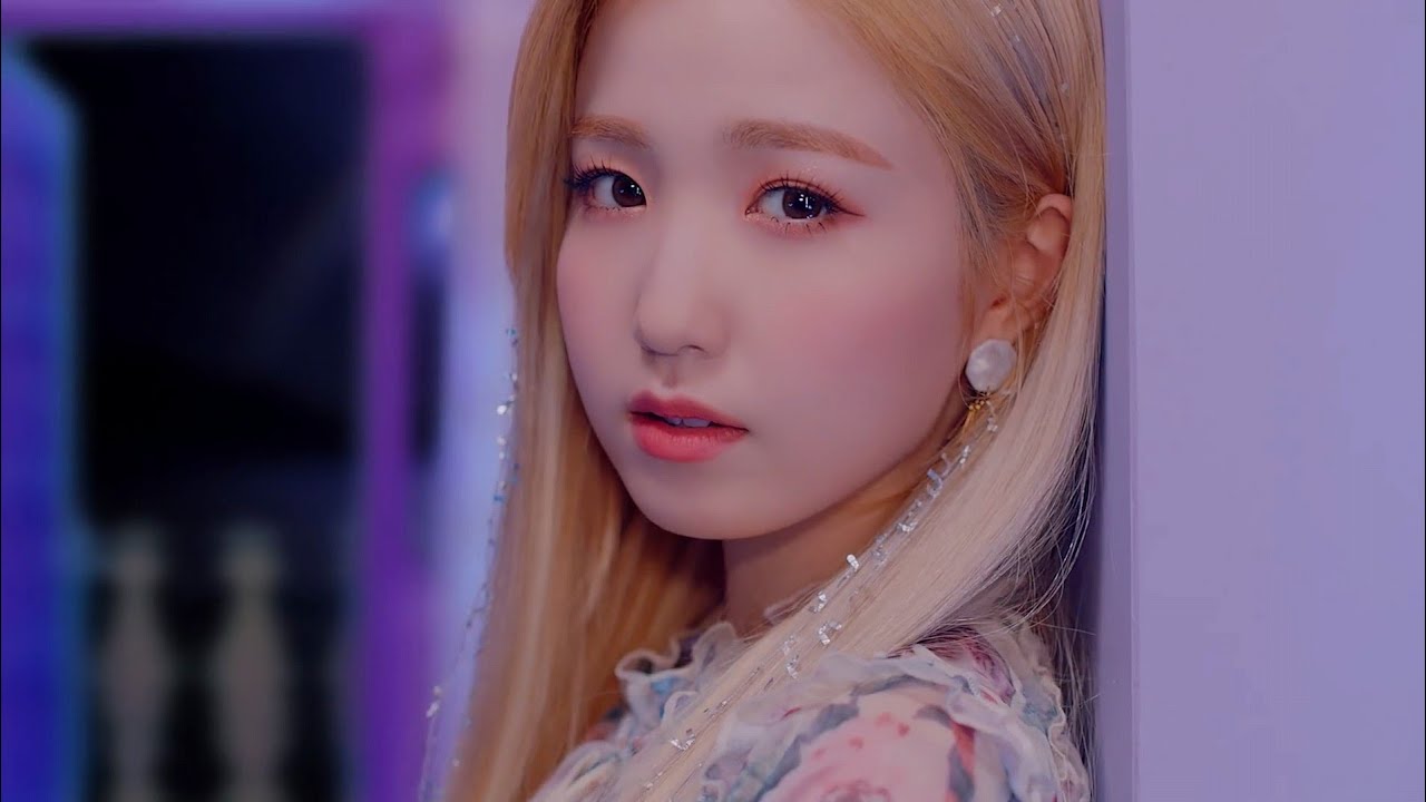 IZ*ONE - PANORAMA (Official Video) - YouTube