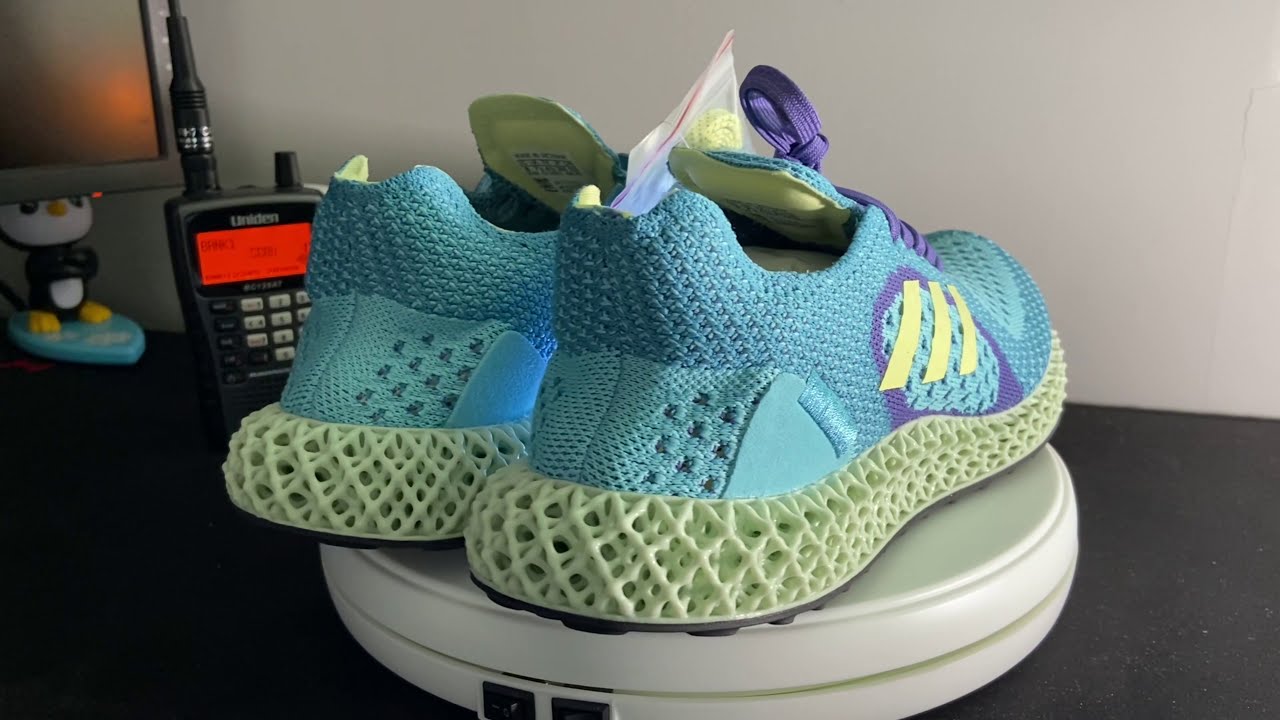ZX RUNNER 4D 