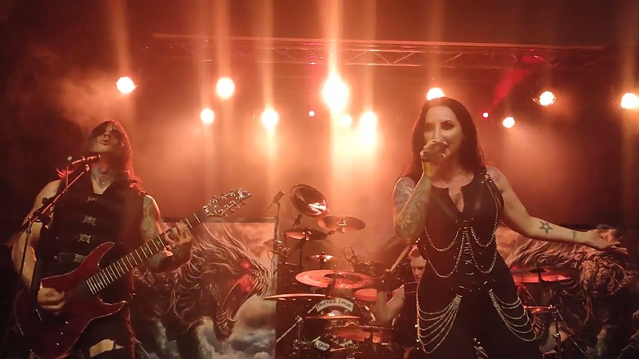 Eleine - We Stand United (live)