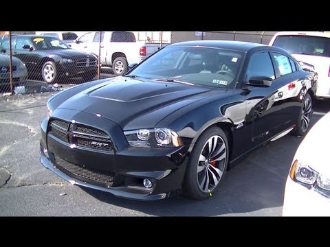 2013-dodge-charger-srt8