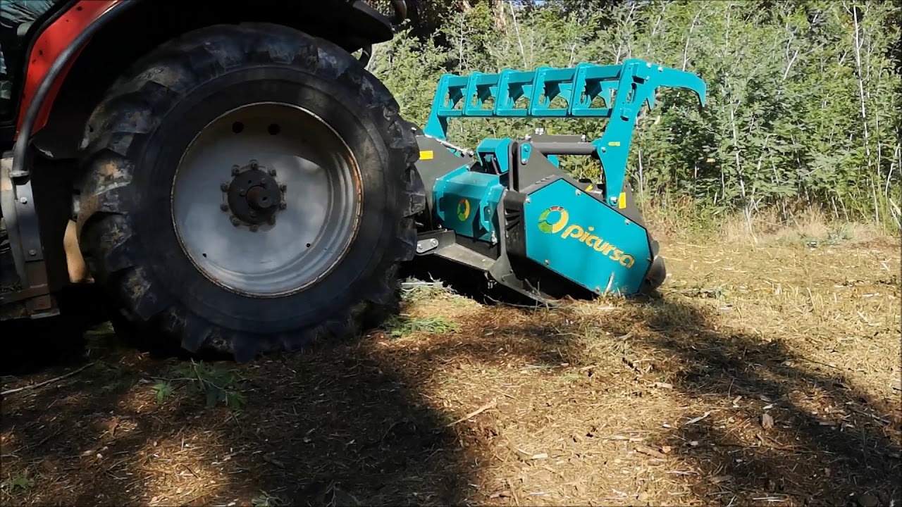 PICURSA TEKKEN 2200 Broyeur forestier sur tracteur