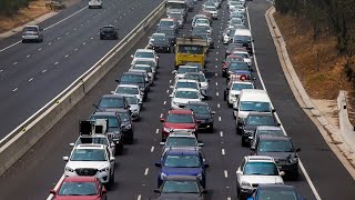 Western Freeway reopens after 30-car pile-up