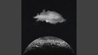 no clouds for the moon