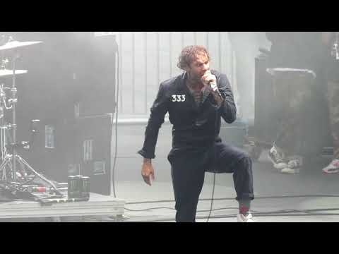 "Singer Calls Out Fan & One Of Us" The Fever 333@@BBT Pavilion Camden, NJ 10/6/18