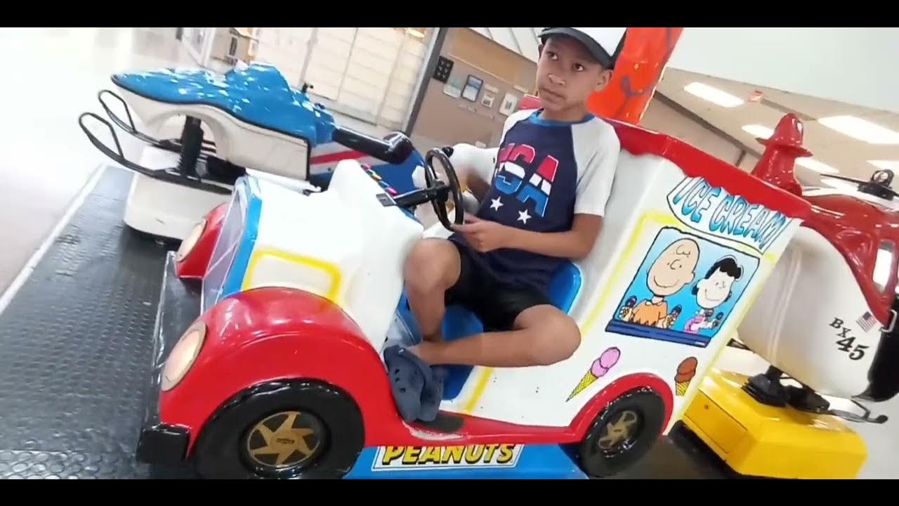 1996 Snoopy Ice Cream Truck Kiddie Ride (Thanksgiving special!) YouTube