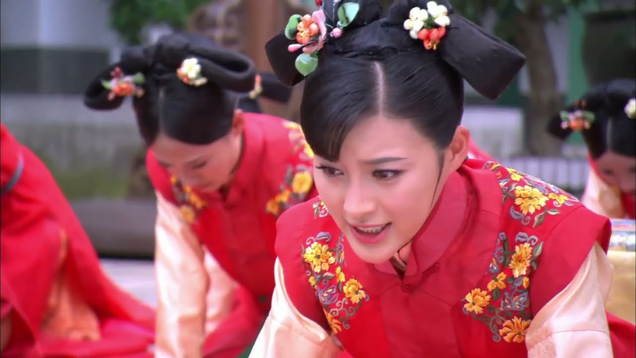 太子妃怒扇小宮女，以為沒人敢幫，怎料對方竟是當朝公主！