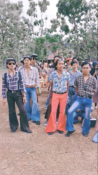 Kostum Karnaval Fashion 80's #kirab #pawai #karnaval #17agustus #fashion #80s #70s #fyp #viral