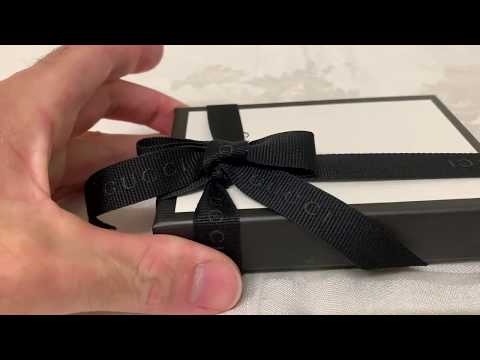 Gucci GG Supreme Money Clip Wallet Unboxing