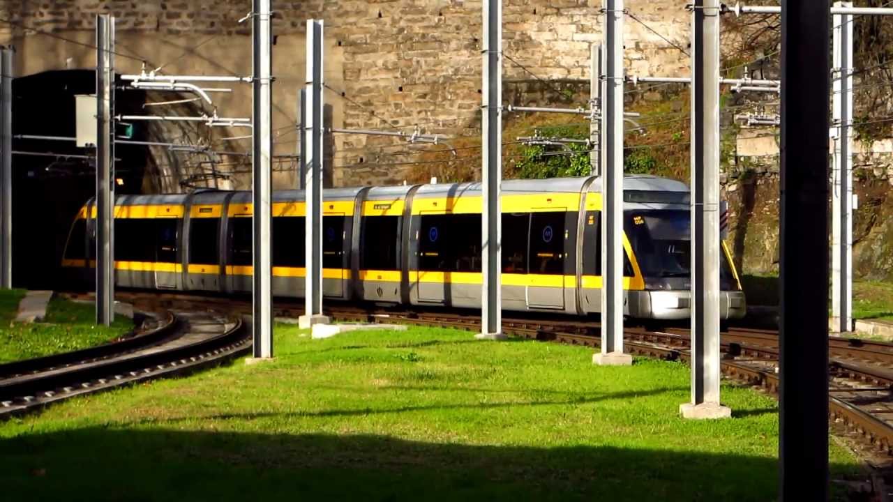 Metro do Porto - Estação da Trindade 1 Jan 2013