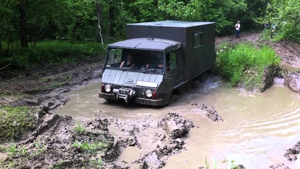 Автомобиль пинцгауэр фото
