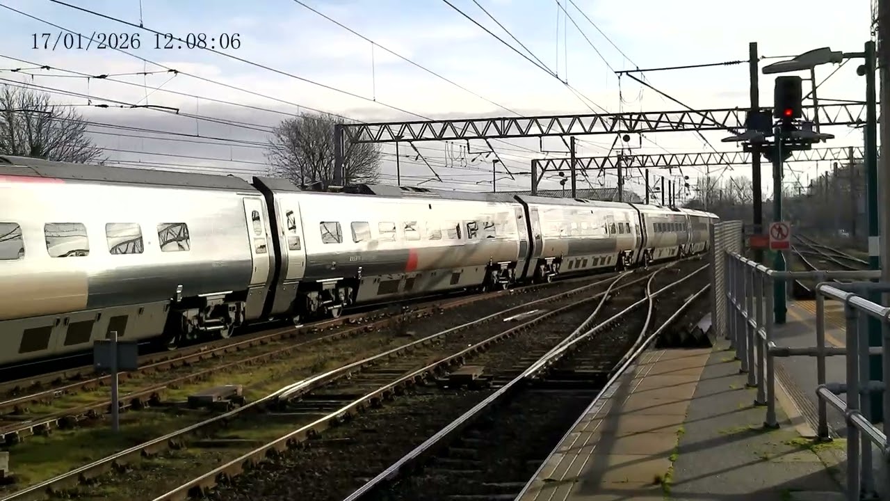 9M54 1052 Avanti 390114 Edinburgh to London Euston