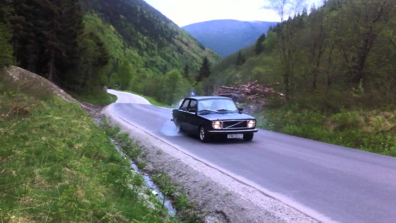 Volvo 142 Deluxe