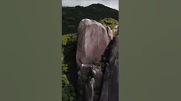 Hiking Devils Thumb MANJAL JIMALJI 