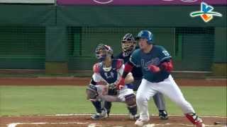 20131008 CPBL 猿VS犀牛 1上 小胖不怕尼克擊出右外野二壘安打,林智平快腿回來得分