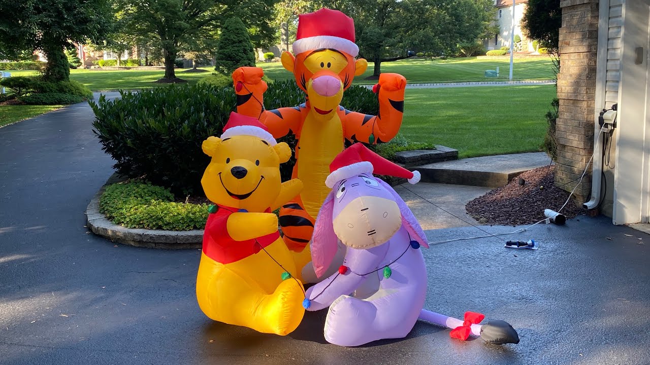 Gemmy Christmas Inflatable 6ft Whinnie The Pooh, Tigger and Eyore with Light Strand - Review