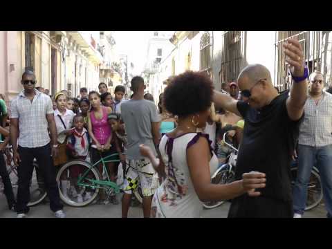 ISSAC DELGADO & GENTE DE ZONA – MAKING OF "Somos Cuba"