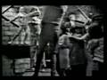 Miniature de la vidéo de la chanson Sealed With A Kiss