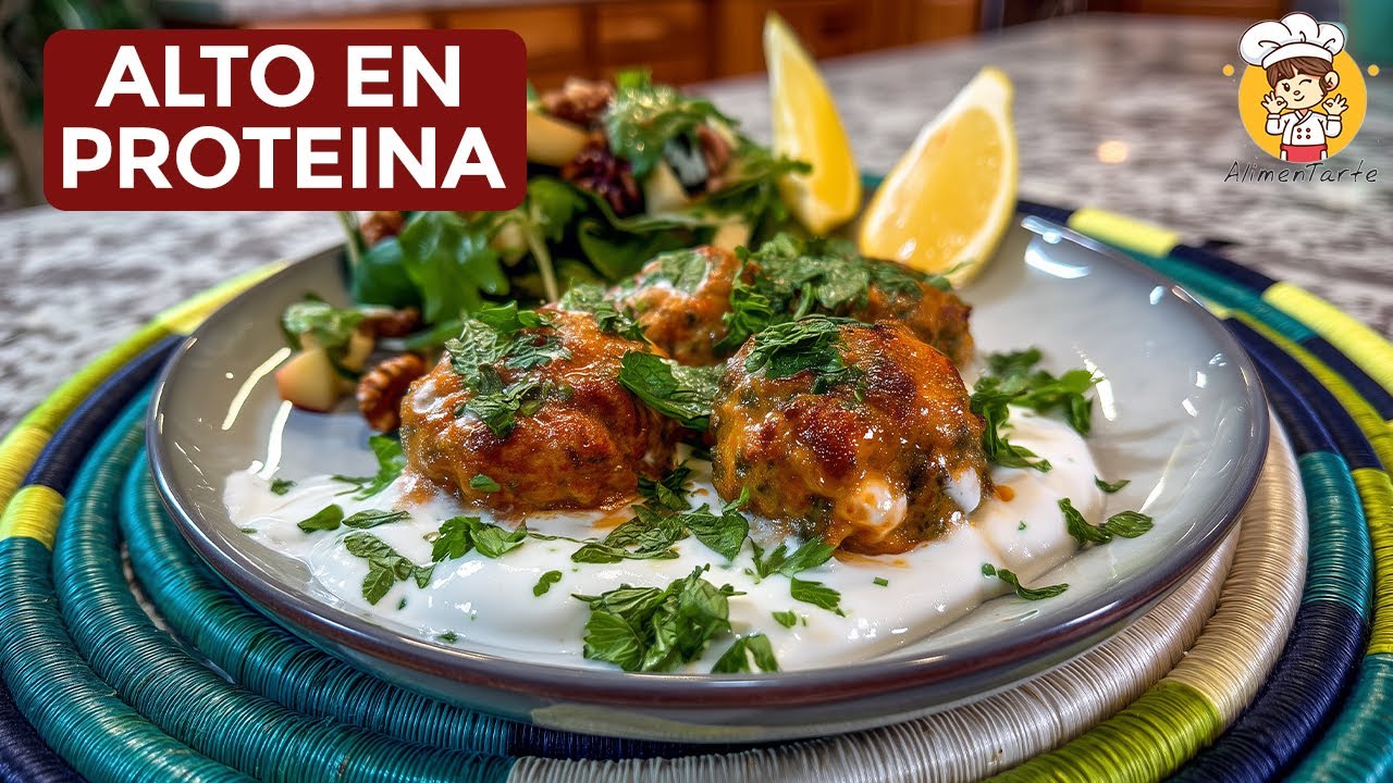 Las Albóndigas de Pollo más JUGOSAS (con Salsa de Yogur) | Receta Saludable